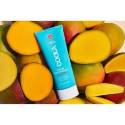 COOLA Classic Body Sunscreen Guava Mango SPF 50 - 148 Ml -Biotherm Salgsbutik coola classic body sunscreen guava mango spf 50 148 ml 1623764925