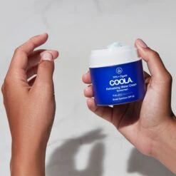 COOLA Refreshing Water Cream Sunscreen SPF 50 - 44 Ml 13 COOLA Refreshing Water Cream Sunscreen SPF 50 - 44 Ml -Biotherm Salgsbutik coola refreshing water cream sunscreen spf 50 44 ml 1655197935