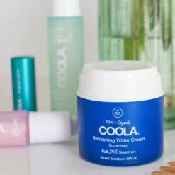COOLA Refreshing Water Cream Sunscreen SPF 50 - 44 Ml 17 COOLA Refreshing Water Cream Sunscreen SPF 50 - 44 Ml -Biotherm Salgsbutik coola refreshing water cream sunscreen spf 50 44 ml 1655197955