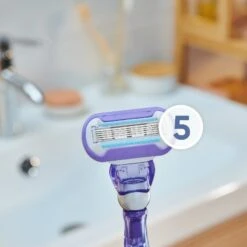 Gillette® Gillette Venus Deluxe Smooth Swirl Blades 7 Pieces -Biotherm Salgsbutik gillette venus deluxe smooth swirl 7 pieces 1659597760