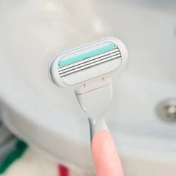 Gillette® Gillette Venus Smooth Sensitive Blades 8 Pieces -Biotherm Salgsbutik gillette venus smooth sensitive blades 8 pieces 1640949955