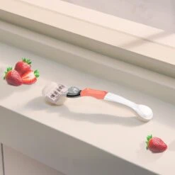 Gillette® Gillette Venus V Edition Comfortglide Strawberry Manual Razor -Biotherm Salgsbutik gillette venus v edition comfortglide strawberry manual razor 1641212963