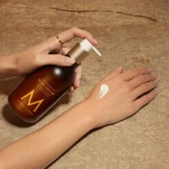 Moroccanoil Body Lotion 360 Ml - Ambiance De Plage -Biotherm Salgsbutik moroccanoil body lotion 360 ml ambiance de plage 1670579665