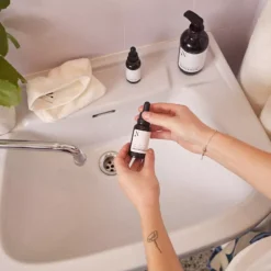 Naturligolie Økologisk Ansigtsolie Glød 30 Ml -Biotherm Salgsbutik naturligolie face oil glow 30 ml 1676890343