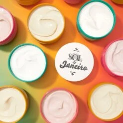 Sol De Janeiro Beija Flor Elasti-Cream 75 Ml 19 Sol De Janeiro Beija Flor Elasti-Cream 75 Ml -Biotherm Salgsbutik sol de janeiro beija flor elasti cream 75 ml 1657867809